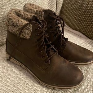 Cliffs Boots